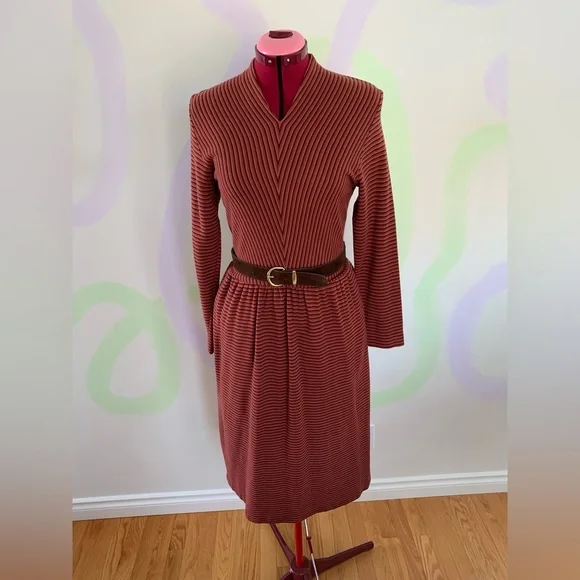 Vintage Stripped Long Sleeve Maxi Dress with Original Suede Belt - Picture 1 of 6